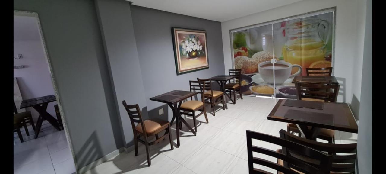 Petro Hotel Candeias Candeias  Εξωτερικό φωτογραφία